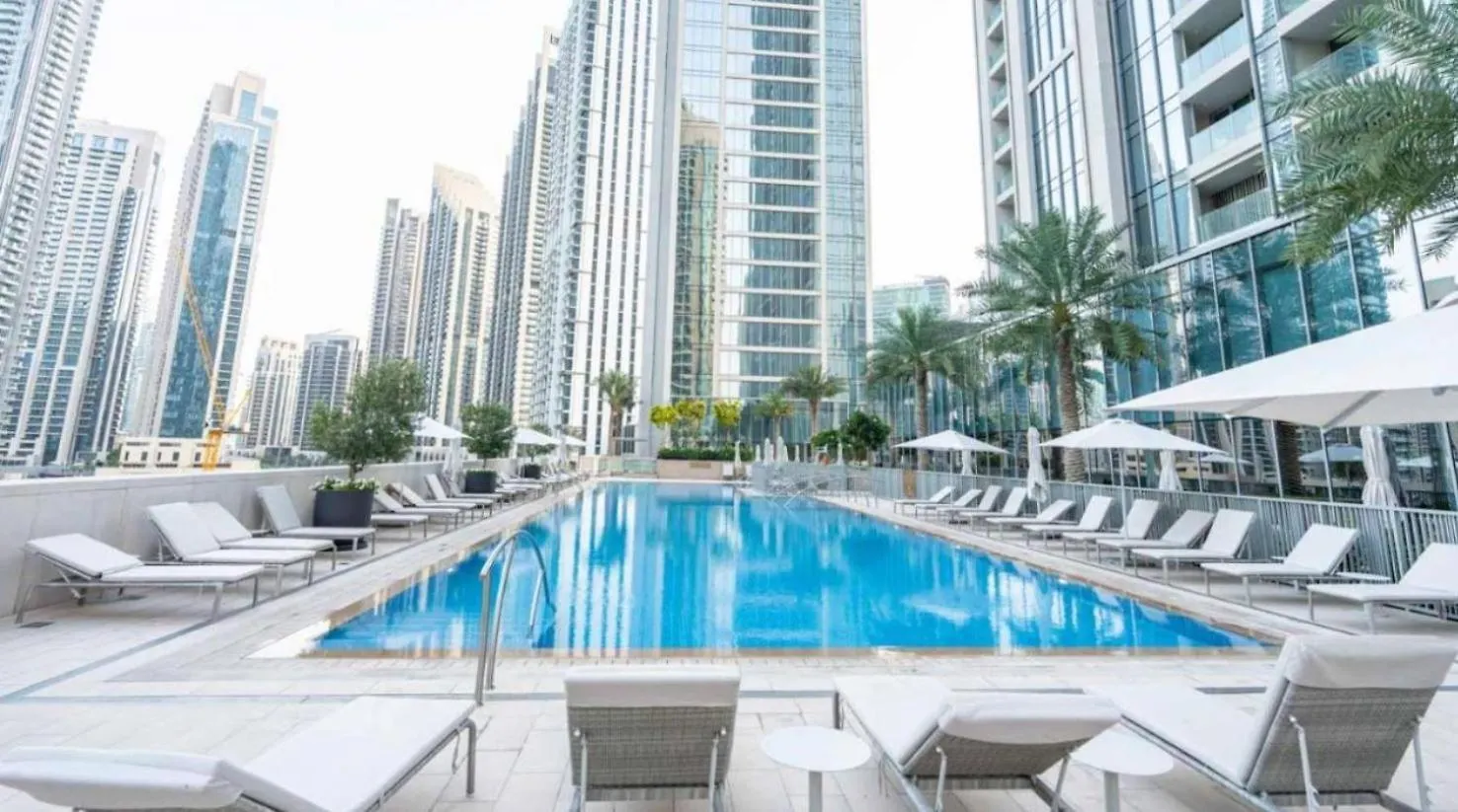 Three Bedroom In Downtown With Burj Khalifa View Dubai Apartment