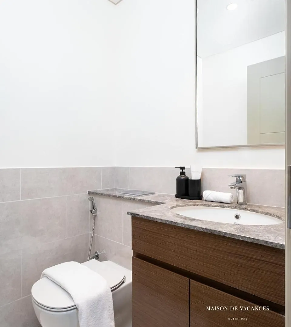 Apartment Three Bedroom In Downtown With Burj Khalifa View Dubai